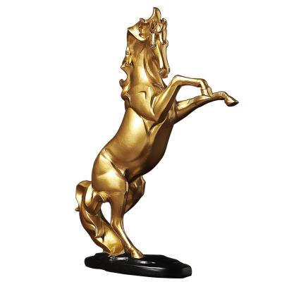 China Europe Golden Horse  Head Resin Decoration Wine Cabinet Entrance Office Horse To Success Sculpture Decoration for sale