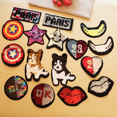 China 3D embroidery cloth patch computer embroidery chapter DIY shop exhibition shield dog banana clothing decoration patch for sale