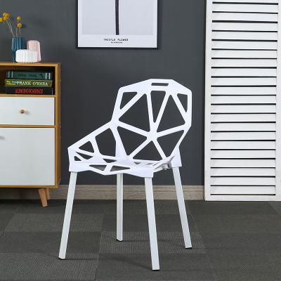 China Free Sample Stackable White PP Outdoor Modern Restaurant Dining Chairs Plastic for sale