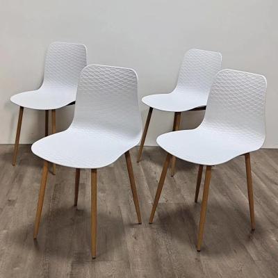 China Modern Design Dining Room Furniture Colorful Plastic Metal Leg Elegant Dining Chair for sale