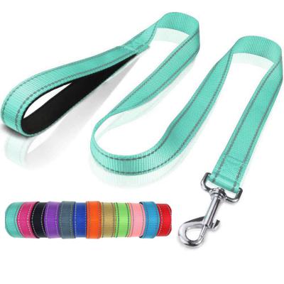 China Custom Reflective Printing Pulsating Climbing Nylon Braided Tactical Soft Leashes Reflective Printing Rope Handle Dog Training Leashes for sale