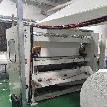 China 6lines Automatic Paper Folding Machine , 1200pcs/Min Tissue Paper Making Machine for sale