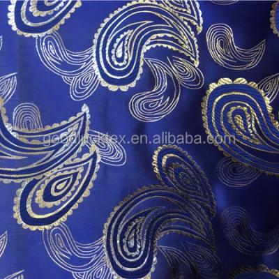 China Heat-Insulation Rose Pattern Polyester Jacquard Fabric for sale