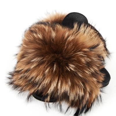 China Luxury Faux Raccoon Fur Slippers Fashion Trend Mink Fur Slippers Wholesale Raccoon Slippers for sale