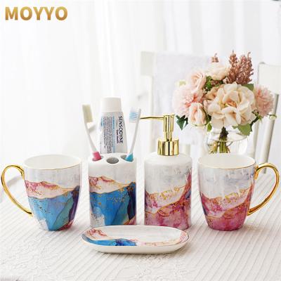 China Luxury Fashionable Morden Rose Gold Bathroom Set Bathroom Accessories With Tray for sale