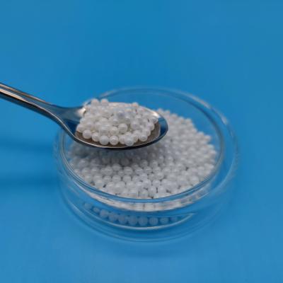 China Electric Melting Ceramic Shot Peening Media 0.8mm Zirconia Pellets à venda