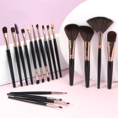 China Angular Blush Wholesale Black 18PC Makeup Brushes Tools Face Foundation Eyeshadow Brush Cosmetic Private Label Brushes Makeup Set for sale