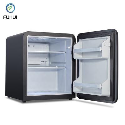 China Matte Custom Drink Frigo Bar 46L 50L Mini Fridge Black Home Fridge 110V for sale