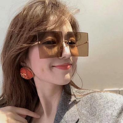 China Fashion Sunglasses Wholesale Newest Style Eyewear CIA Sun Shades Oversized Women Sunglasses Set Rimless Fashionable Unisex Glasses for sale