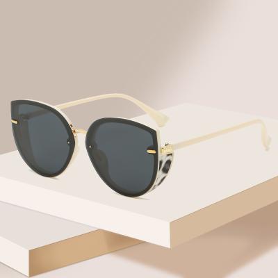 China Fashion Sunglasses Vintage Candy Color Women Metal Round Shape Polarized Sunglasses Trend Big Frame Sun Glasses for sale