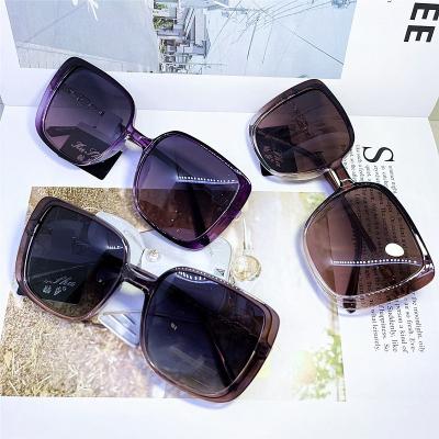 China High Quality Trendy Luxury Custom Designer Brand Sunglasses Acetate Fashion Sunglasses Famous Oversized Women Shades for sale