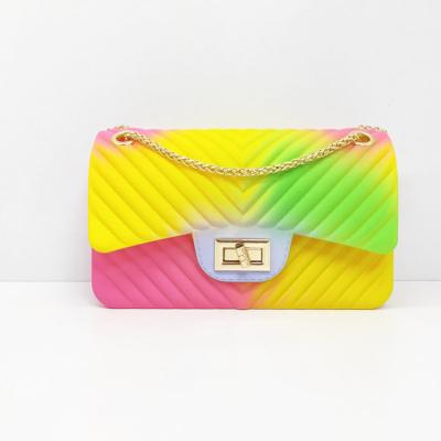 China 2021 New Fashion Summer Women Bag Handbags Fashion Mini Luxury Candy Jelly Hand Bags Lady Bags Colorful PVC Rainbow Purse Chain for sale