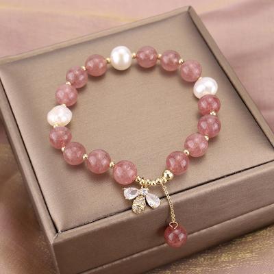 China Trendy Natural Stone Strawberry Crystal Freshwater Pearl String Bracelet Crystal Pendant Bracelet For Girl animal for sale