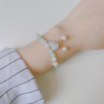 China Retro Trendy Artificial White Green Gourd Jade Beaded Bracelet Blessing Jade Stone Beaded Prices Bracelet for sale