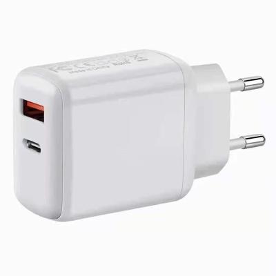 China 2021 Original Best Selling MultiPort 18W 20W PD Wall Charger EU USA UK AU PD Fast Charging Mobile Phone 30W USB Mobile Phone Charger for sale