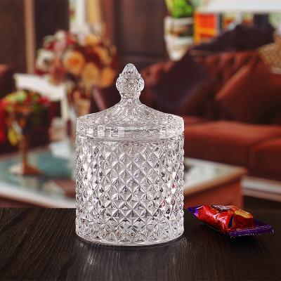 China Luxury NIL Green Apple Decorative Unique Christmas Gummy Glass Pedestal Candy Jar With Lid for sale