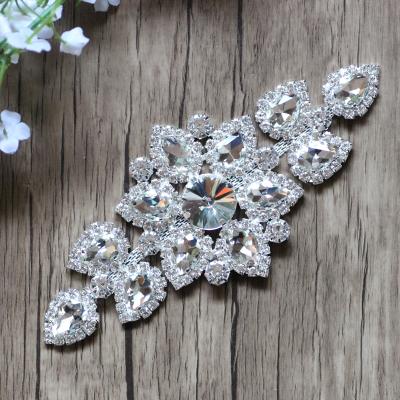 China Viable Wholesale Pearl Bridal Sash Applique Rhinestone Jewelry Crystal Wedding Applique MYGAP002 for sale