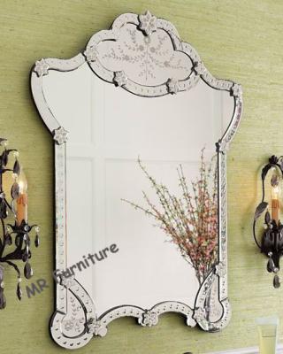 China Garment Design Venetian Wall Mirror Flowers Etching 4mm Beveled Mirorr for sale