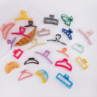 China Bundle Hair Baking Paint Colored Icing Big Size Hair Clips Bright Color Metal Hair Claw Clips For Girls for sale