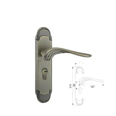 China Apartment 304 Stainless Steel Antique Gold Antique Gold Bedroom Handle Green Antique Indoor Lock for sale