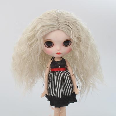 China Curly Wave Blythe Doll Wigs Long Curly Doll Wigs Blythe Doll Wigs Fashion Synthetic Wigs Blonde Beige Beige Style for sale