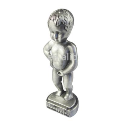 China Famous Mexico Manneken Pis sculpture in Europe handmade metal for sale