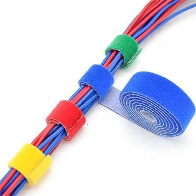 China Viable Back to Back Velcroes Straps Custom Sizes Custom Colors Magic Tape Cable Tie Hook and Loop Fastener for sale