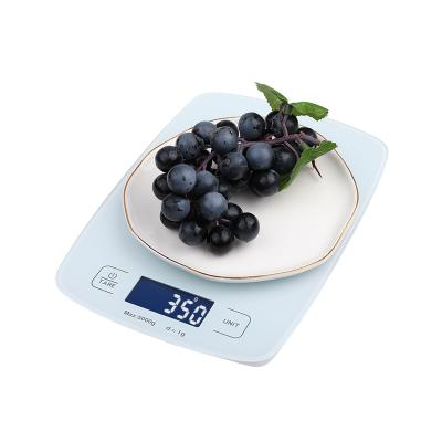 China Weight Measuring 5kg Yuwei Tempered Glass For Household Weighing Digital Food Kitchen Scales for sale