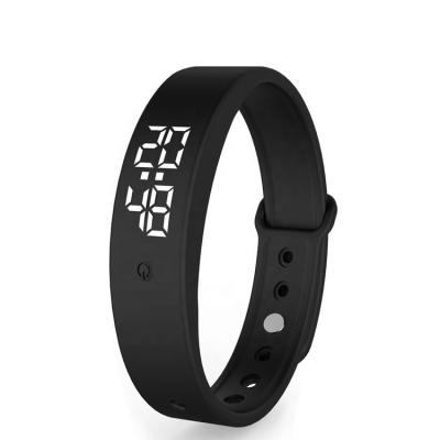 China Weather IP67 Waterproof With Body Temperature Design Wrist Band Smartwatch Thermo Smart Meter Wristband for sale