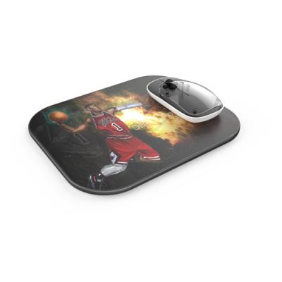 China Momo Design QI 10W Charger Plastic Wireless Mouse Pad for sale