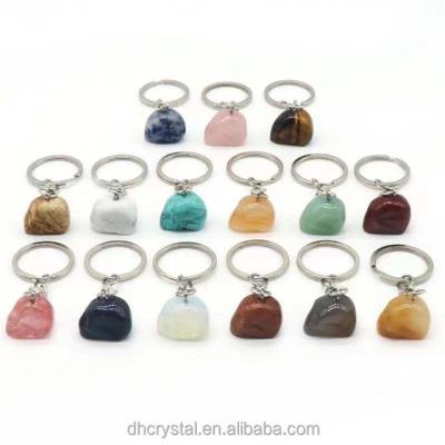 China China wholesale carved natural crystal crafts various materials Crystal Skulls keychain for gift for sale