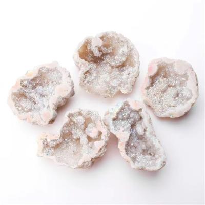 China Europe Natural carved rough rocks aura druzy agate geode crystals raw stones for home decorations for sale