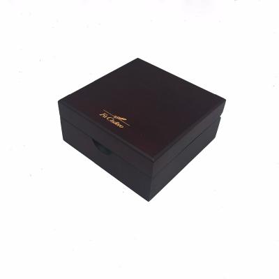 China Handcrafted Faux Leather Jewelery Case Faux Leather Mirrored Jewelry Box Brown Storage Organizer for sale