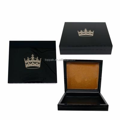 China Logo Black High Glossy Lacquering Recyclable Adhesive Finish Metal Crown Box Wooden Empty Packaging Wooden Box for sale