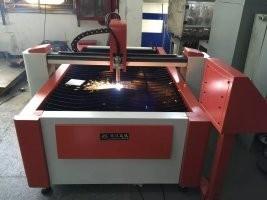 Cina Taglierina commerciale automatizzata del plasma, tagliatrice del piatto del plasma di Benchtop in vendita