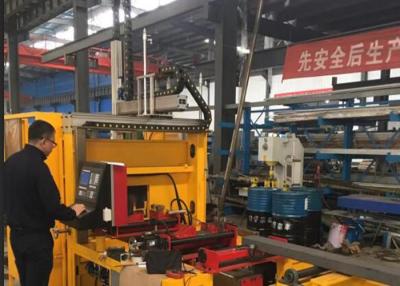 China Cortadora del plasma de la llama del CNC de AXIS de 6 controles para el haz 6000kg del haz H de U en venta