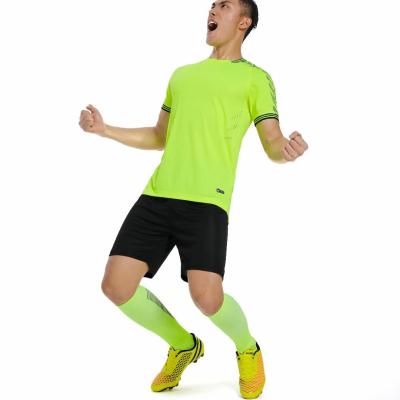 China Hot Sale Breathable Football Uniform Sets Set Custom Football Customized Name Team Soccer Football Wear Uniform for sale