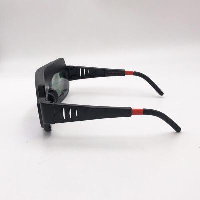 China Wholesale Cheap Welding Glasses For Automatic Protect Eyes Electric Welding Glasses for sale