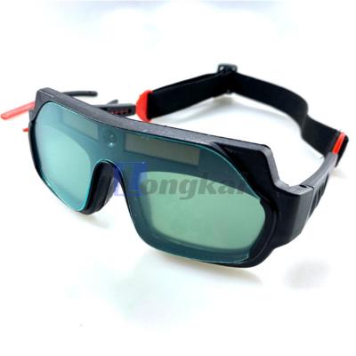 China -5â „ ƒ at 55%; „ ƒ Factory Hot Sale Automatic Tarnish Ear Worn Welding Goggles for sale