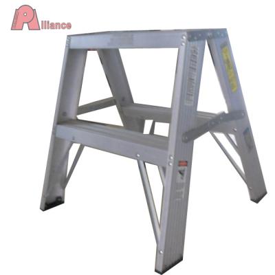 China Aluminum Insulation Ladders Saw Horse Step Ladder Double Sided Step Ladder for sale