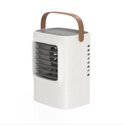 Cina 3 spruzzo Dituo di modi 700ml Mini Rechargeable Air Cooler 3-5hours in vendita