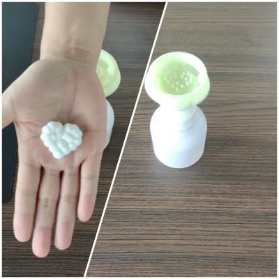 China Non Spill Factory Price New Patent Pump 300ml PET Bottle With Heart Shape Foam Pump for sale