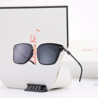 China Fashion sunglasses wholesale big square sunglasses 2021 fashion high quality fashionable women's shades for sale