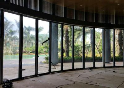 China Movable Frameless Glass Wall , Suspended Frameless Sliding Doors 12mm Thickness for sale