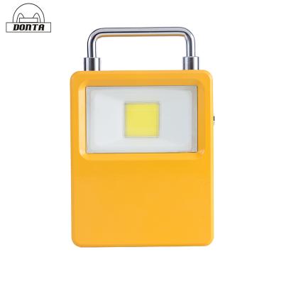 China Notebook& Portable Rechargeable Solar Powered Led Camping Light for sale