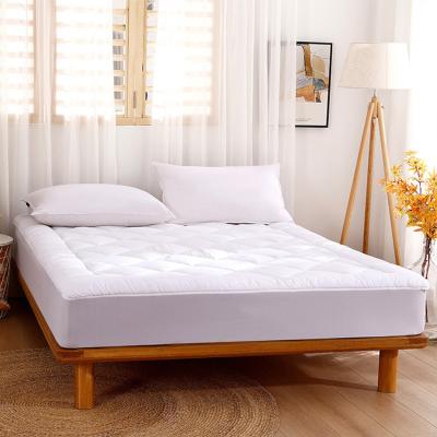 China Simple Low Price Amazon Special Hot Sale Tiktok Quilted Bed Sheet Anti-Slip Dust Cover Sheet China Manufacturer for sale