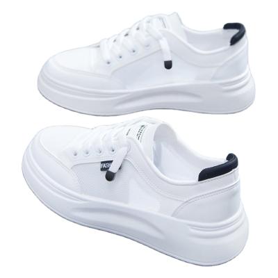 China 2021 White Female Breathable Mesh Shoes Female Breathable All-match Summer Shoes Lightweight Comfortable Flat Casual Sports Mesh Sneakers for sale