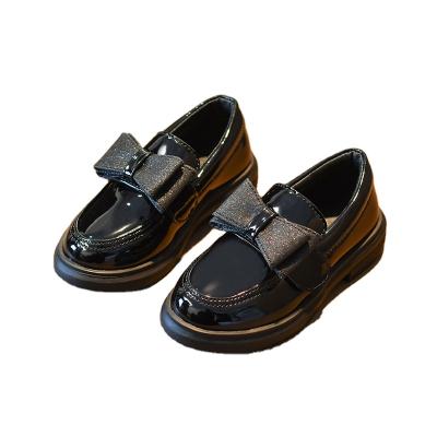 China Black Deodorization European Style Action Leather Teenage Girls School Shoes With Wholesale Price PU Genuine Leather School For Girls for sale