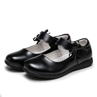 China Deodorization Europe Design Unique Soft White And Black Girls School Leather Shoes for sale