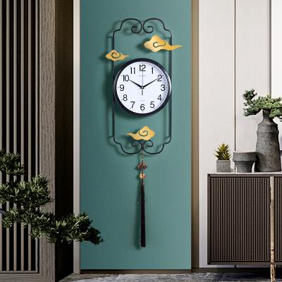 China New Chinese Style Silent Acrylic Mirror Antique Silent Acrylic Mirror Digital Quartz Wall Clock Metal Living Room DIY Wall Clock Home Decor Wall Clock for sale